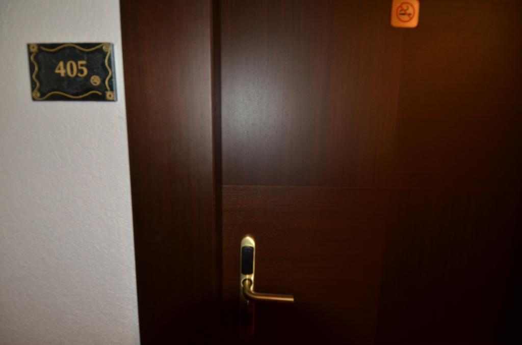 ホテル ボースィト クリシエ エクステリア 写真
